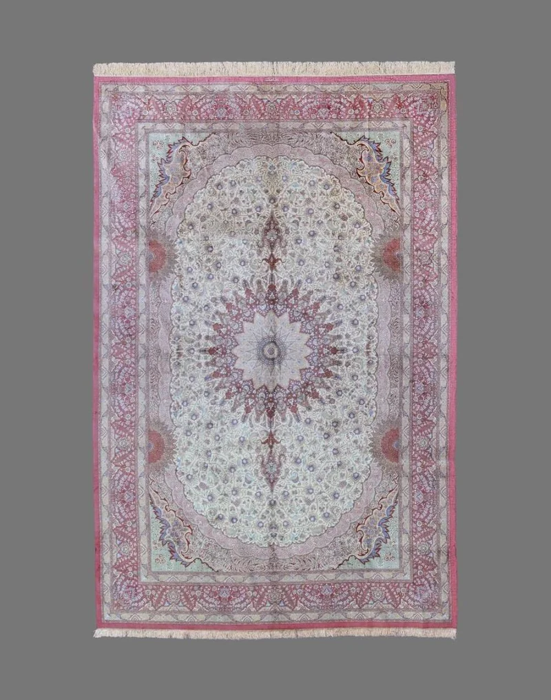 Fine Pure Silk Persian Qum Rug