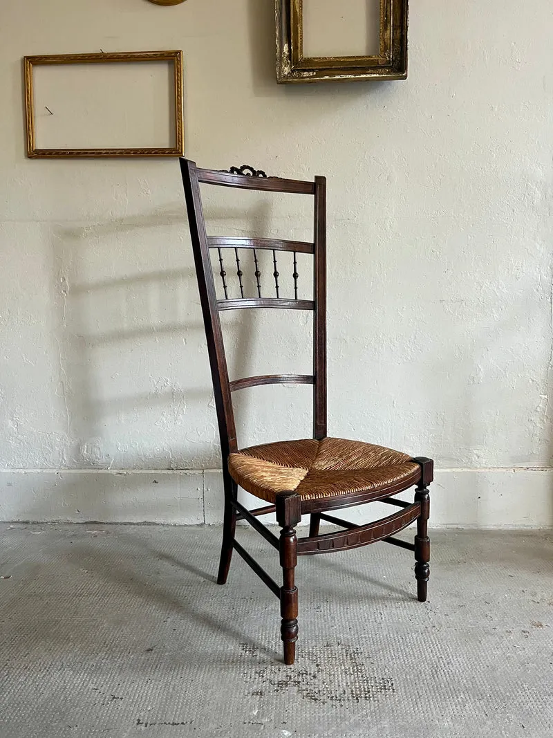 Chaise ancienne Prie Dieu