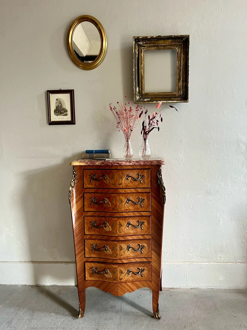 Chiffonier Louis XV en bois et marbre