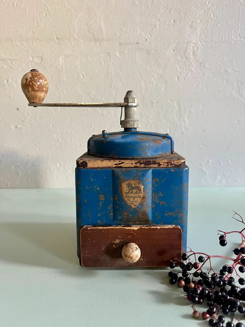 Moulin à café vintage Peugeot bleu