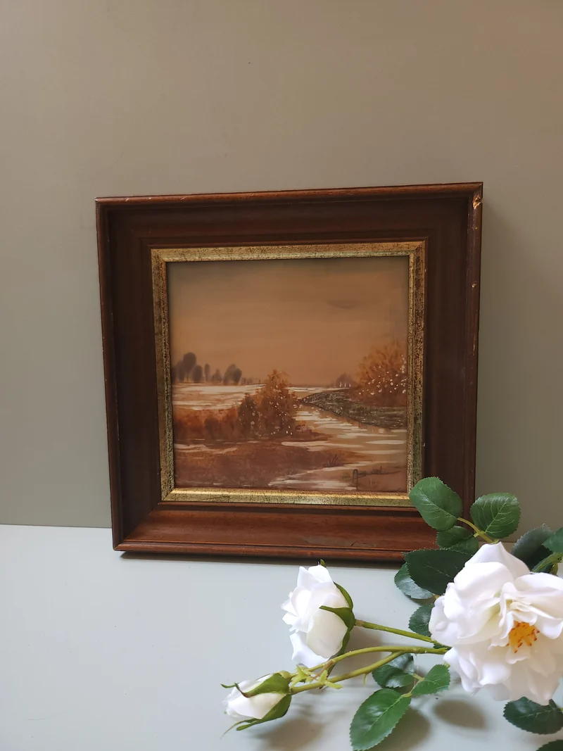 Cadre carré en bois avec peinture