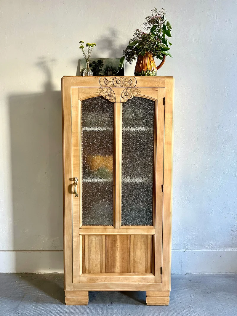Bonnetière art déco vitrée