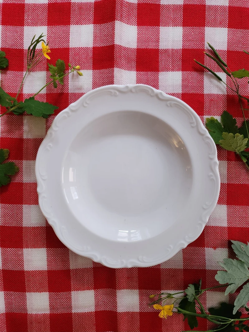 Assiette Mitterteich vintage blanche
