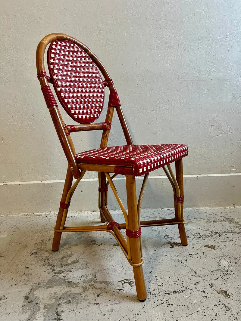 Chaise bistrot de terrasse-style café parisien