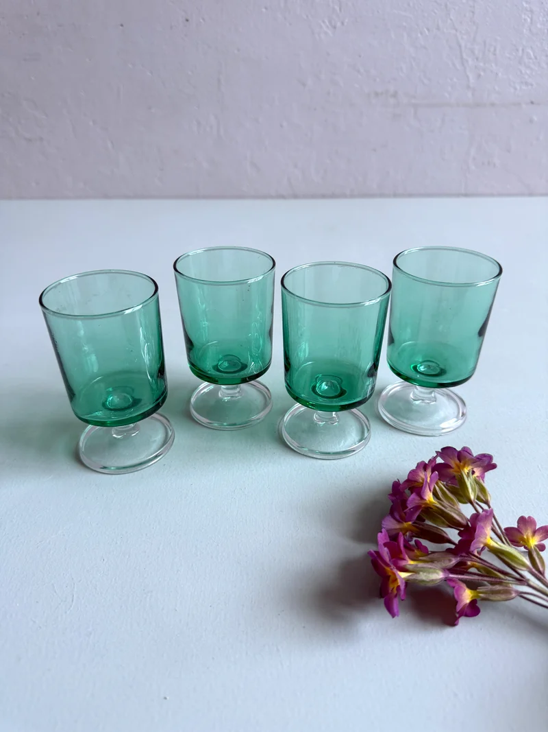 Verres à pied verts Suède Cavalier Luminarc - lot de 4