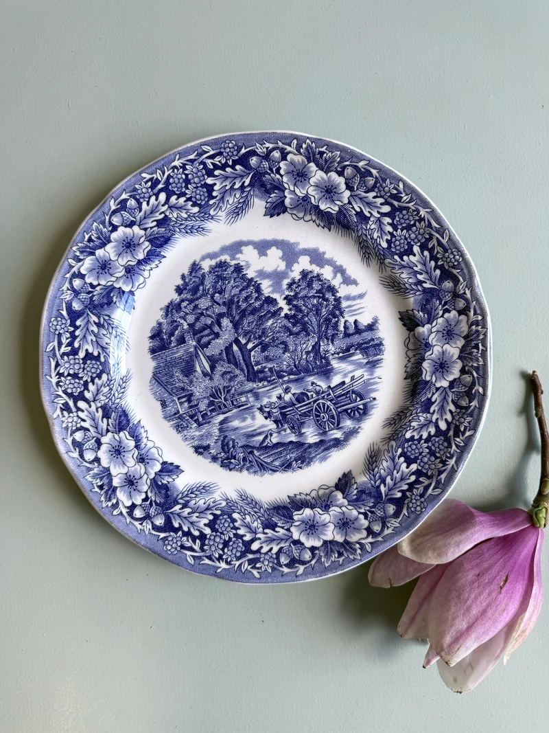 Assiette plate bleue décor paysage - Assiette anglaise