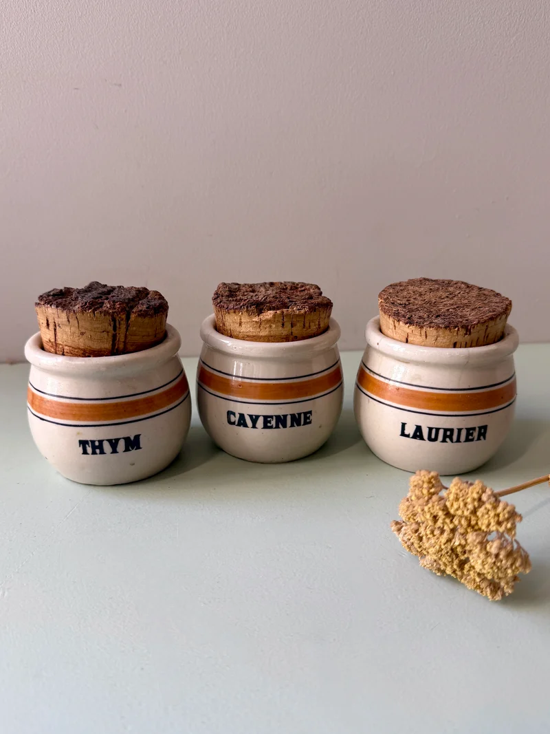 Set de 3 pots à épices en grès