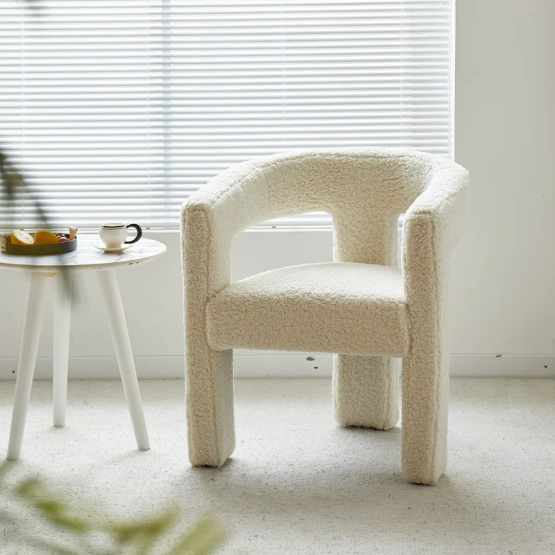 Fauteuil Nordlys en bouclettes blanches ARUSHA