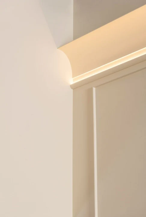 Corniche C990 INFINITY