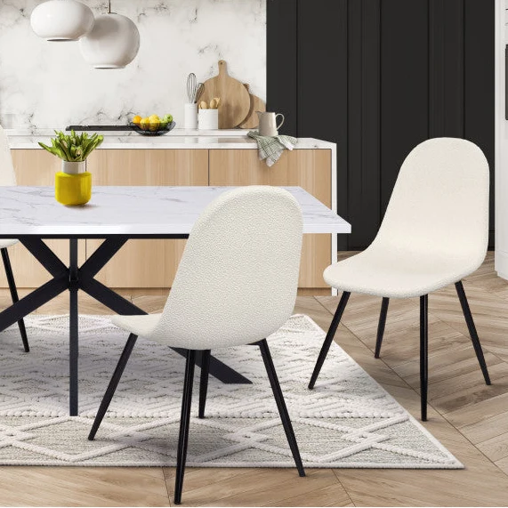 Lot de 4 chaises Sofia en bouclette Blanche et pieds métal Noirs