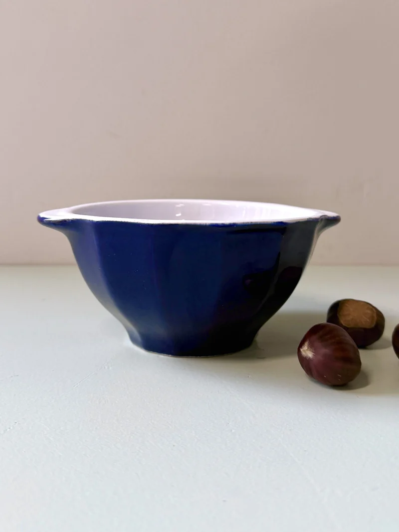 Bol grès émaillé blanc et bleu signé Emile Henry France