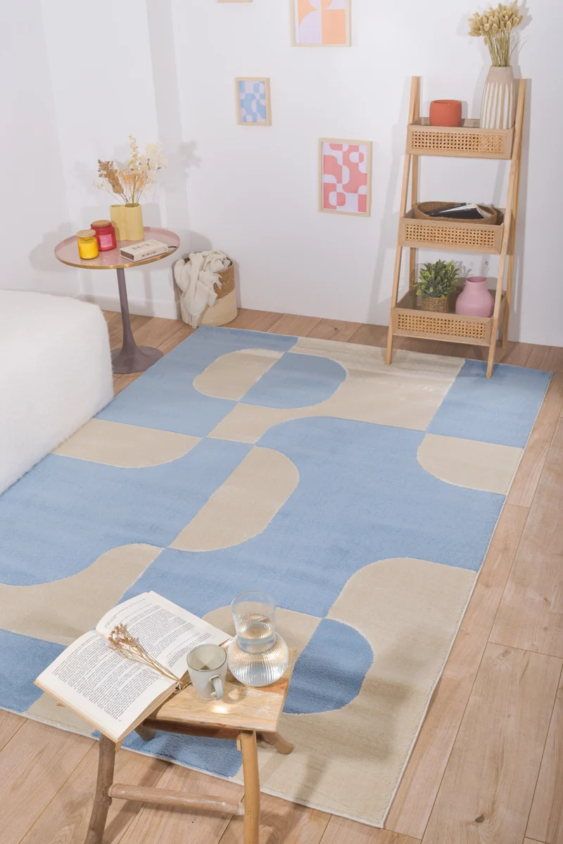 Tapis de salon à poils ras motif graphique bleu : NEL792BLE