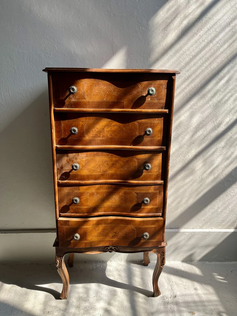 Chiffonnier