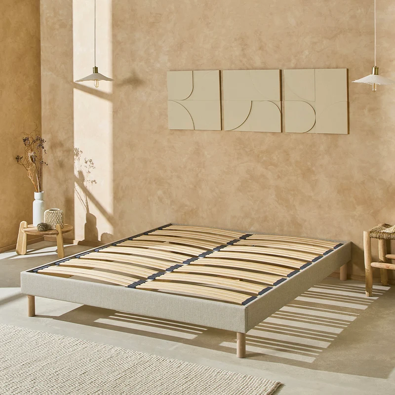 Sommier tapissier beige en bois avec lattes flexibles