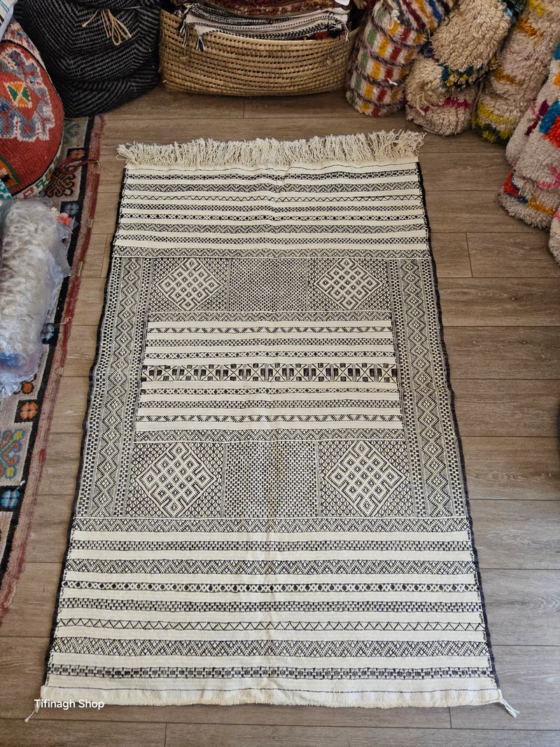 Tapis berbère - Kilim de Tiflet 1.72m x 1.08m
