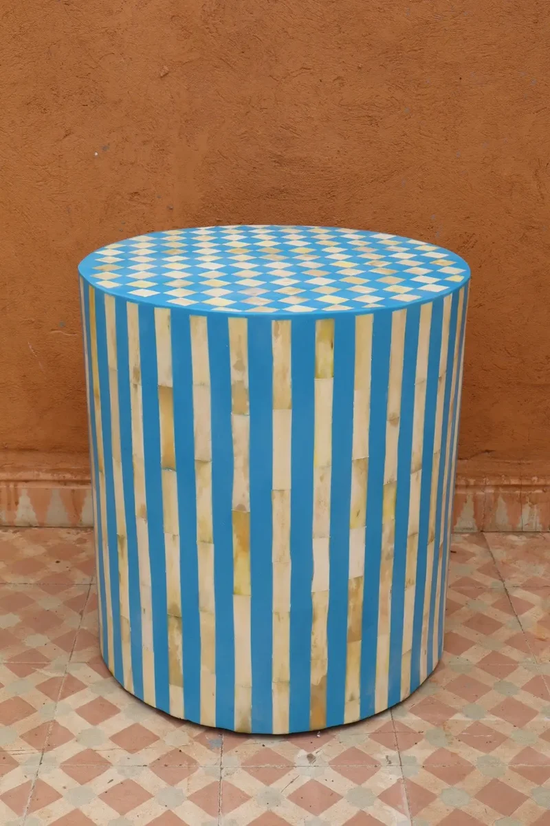 Table d’Appoint Tabouret en Os et Résine Bleu - « LADO »