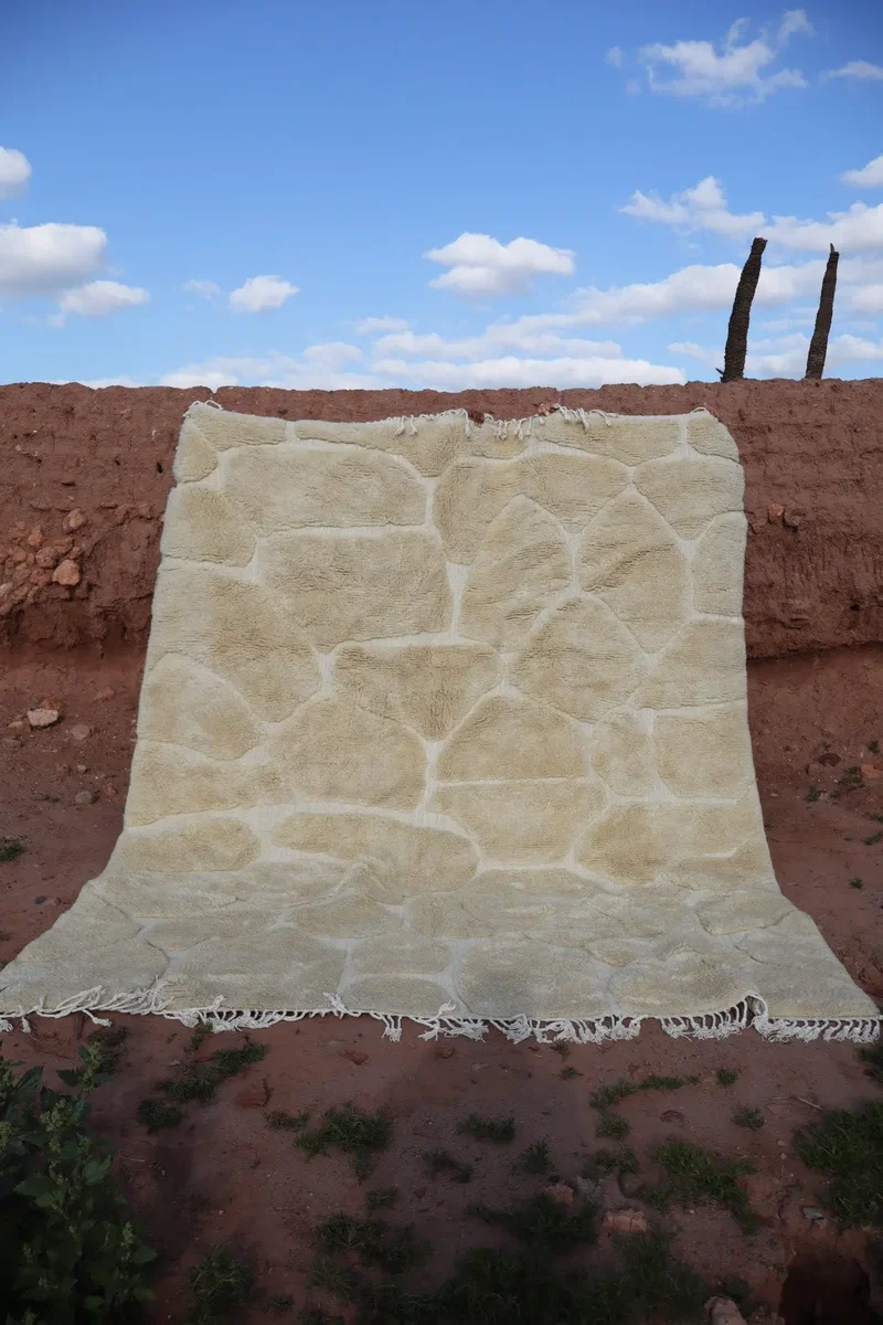 Tapis Berbère Béni Ouarain Blanc Moderne à Reliefs Qualité Supérieure- 310 x 256 cm