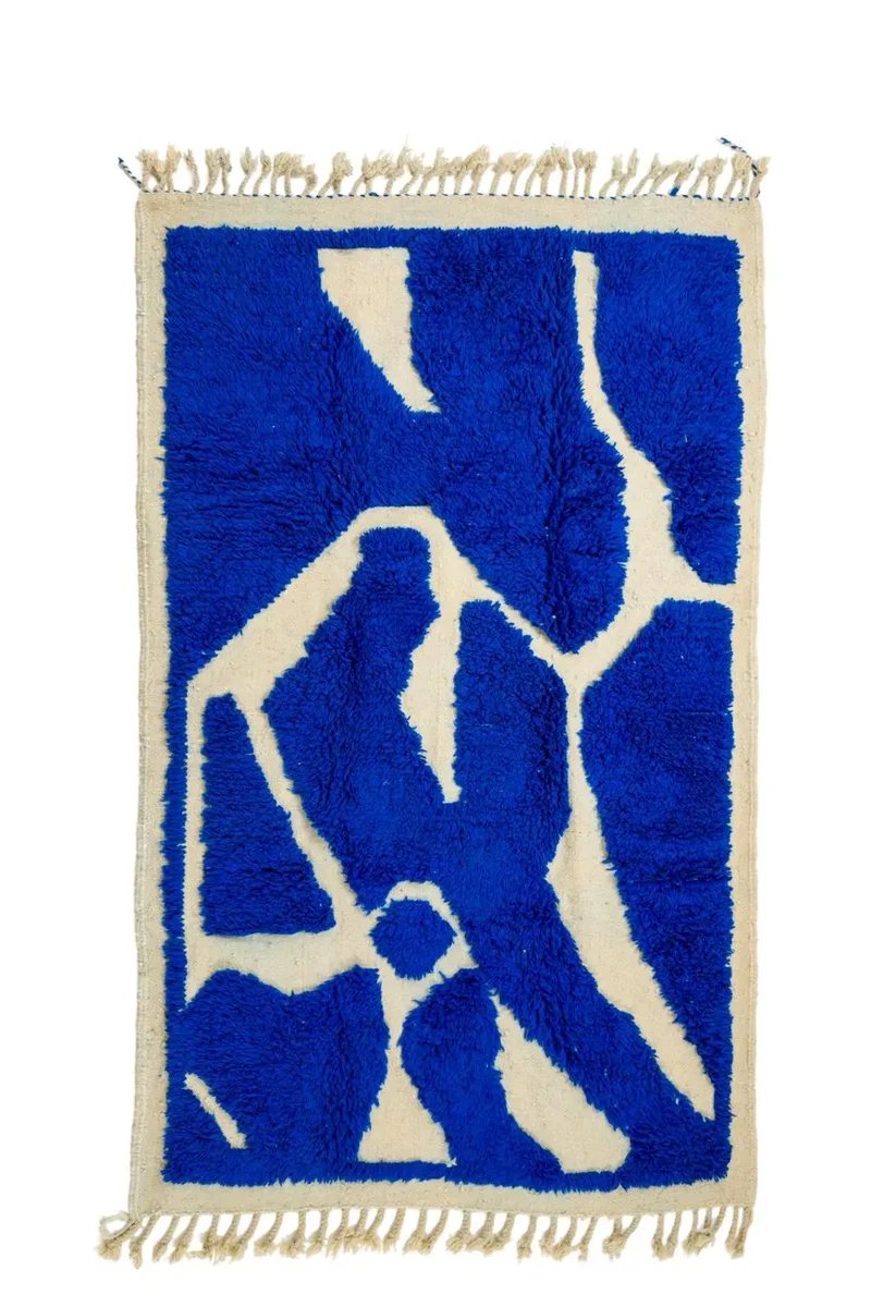 Tapis Berbère Béni Ouarain Moderne Bleu Klein À Reliefs - Modèle Signature 02