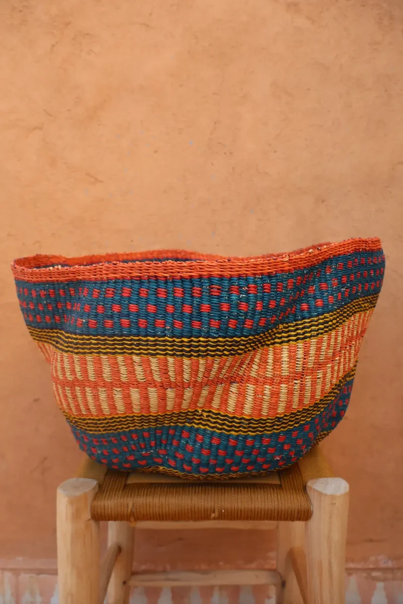 Panier Bolga Décoratif - Suspension Artisanale Colorée Rouge Bleu
