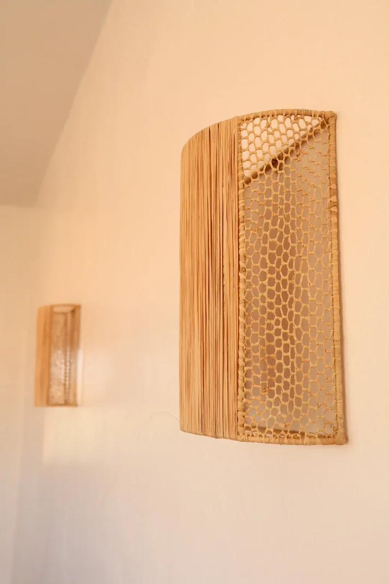 Appliques Murales en Raphia Naturel Nids D’Abeilles Cotés
