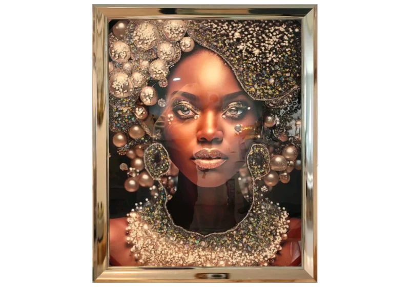 Tableau femme africaine perles cristaux dorés - Amara