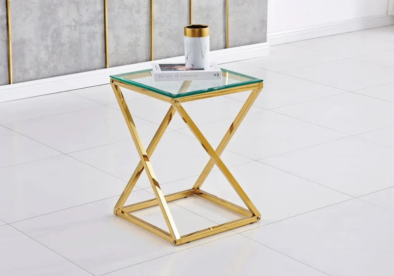 Bout de canapé design doré - Elly